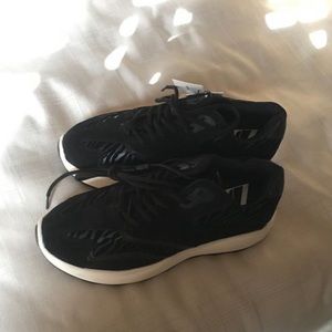 Black Zara shoes size 8
